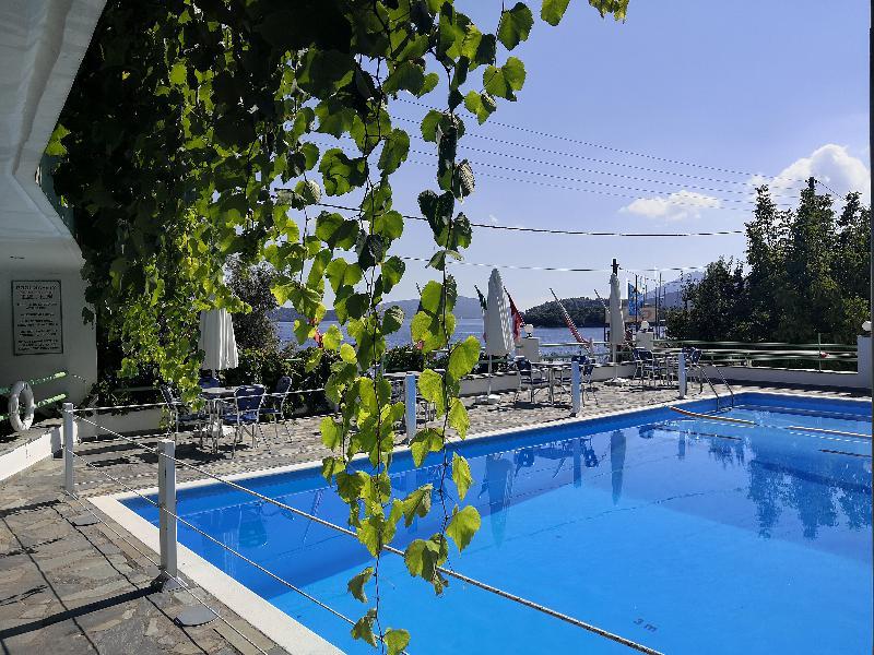 Tropicana Inn 니드리 외부 사진