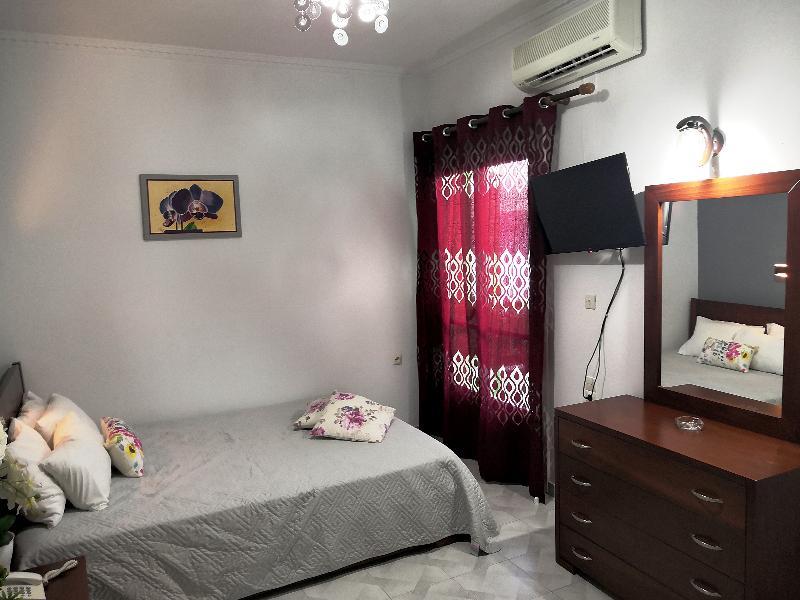Tropicana Inn 니드리 외부 사진